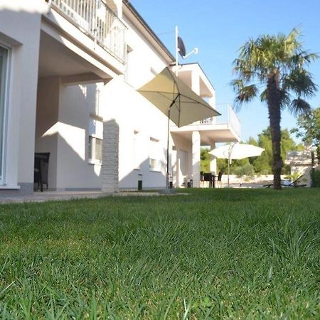 Apartments Villa Marina Vodice Buitenkant foto