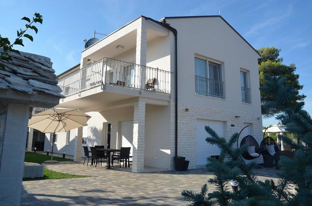 Apartments Villa Marina Vodice Buitenkant foto